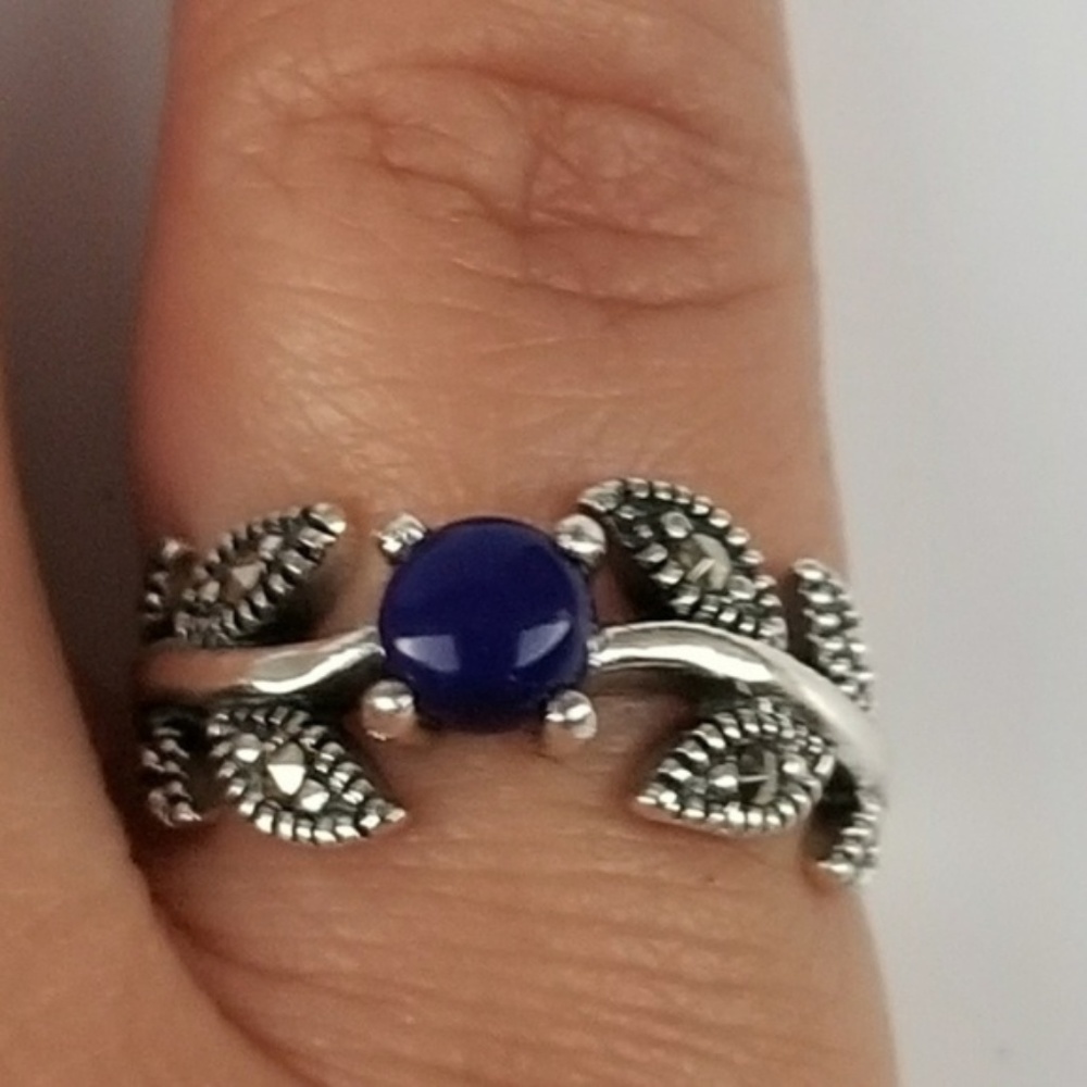 📌SOLD📌Sterling Silver Blue Lapis Marcasite Ring